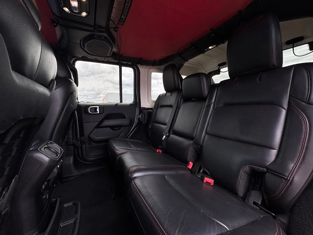 Used 2021 Gray Jeep Unlimited Rubicon image 19
