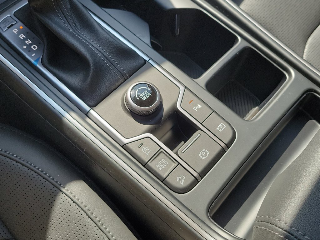 New 2026 Ebony Black Kia EX image 38