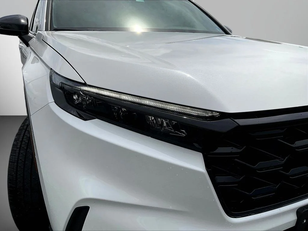 Certified Used 2026 White Honda Sport Touring image 31