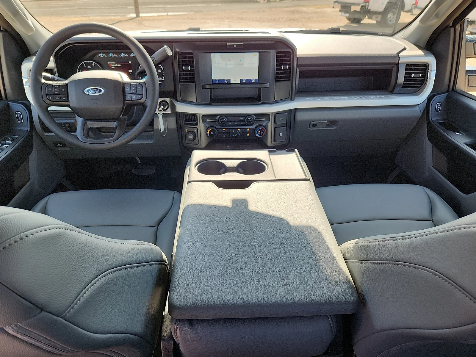 New 2026 Oxford White Ford XL image 13