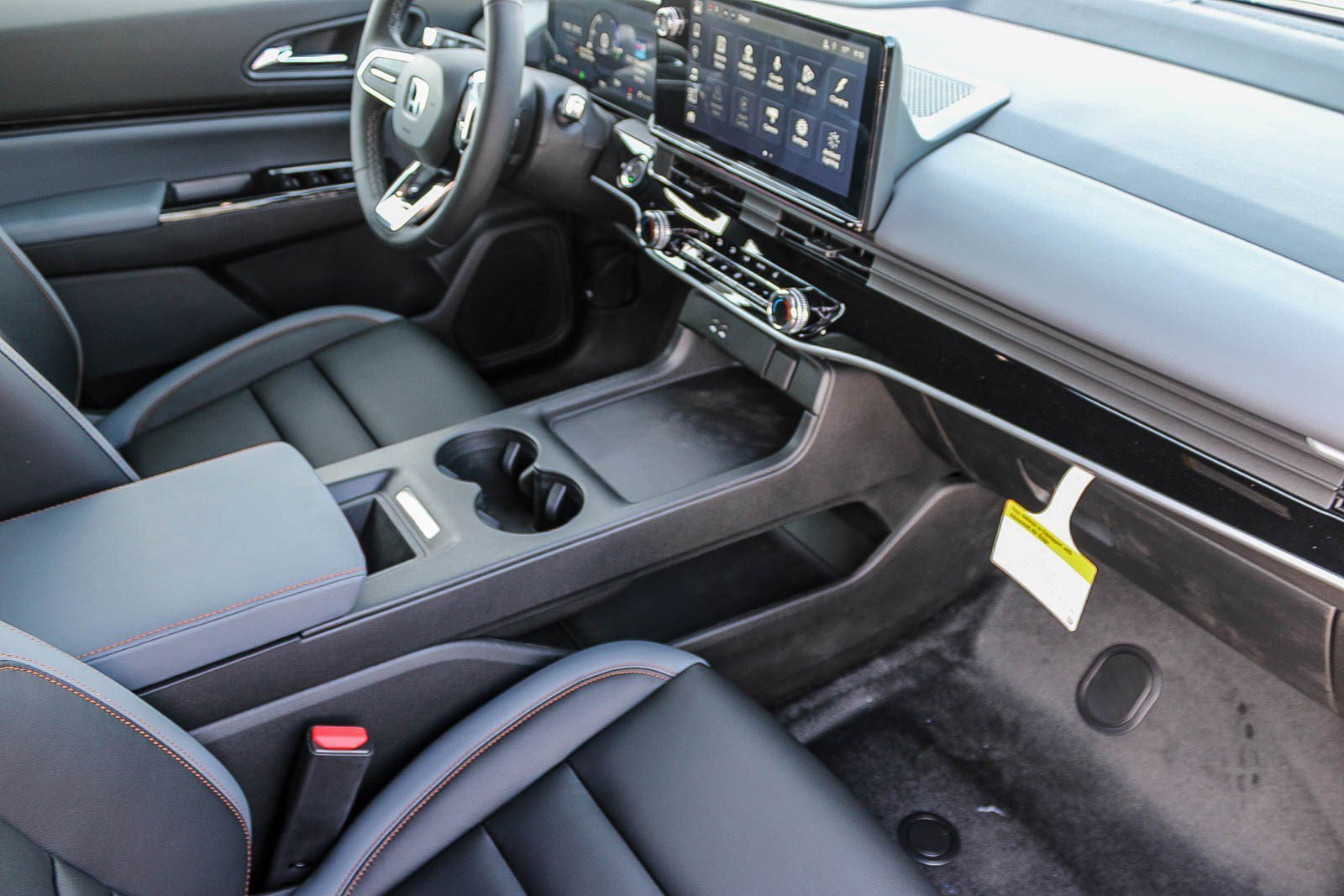 2026 Honda Prologue Touring - Photo 18