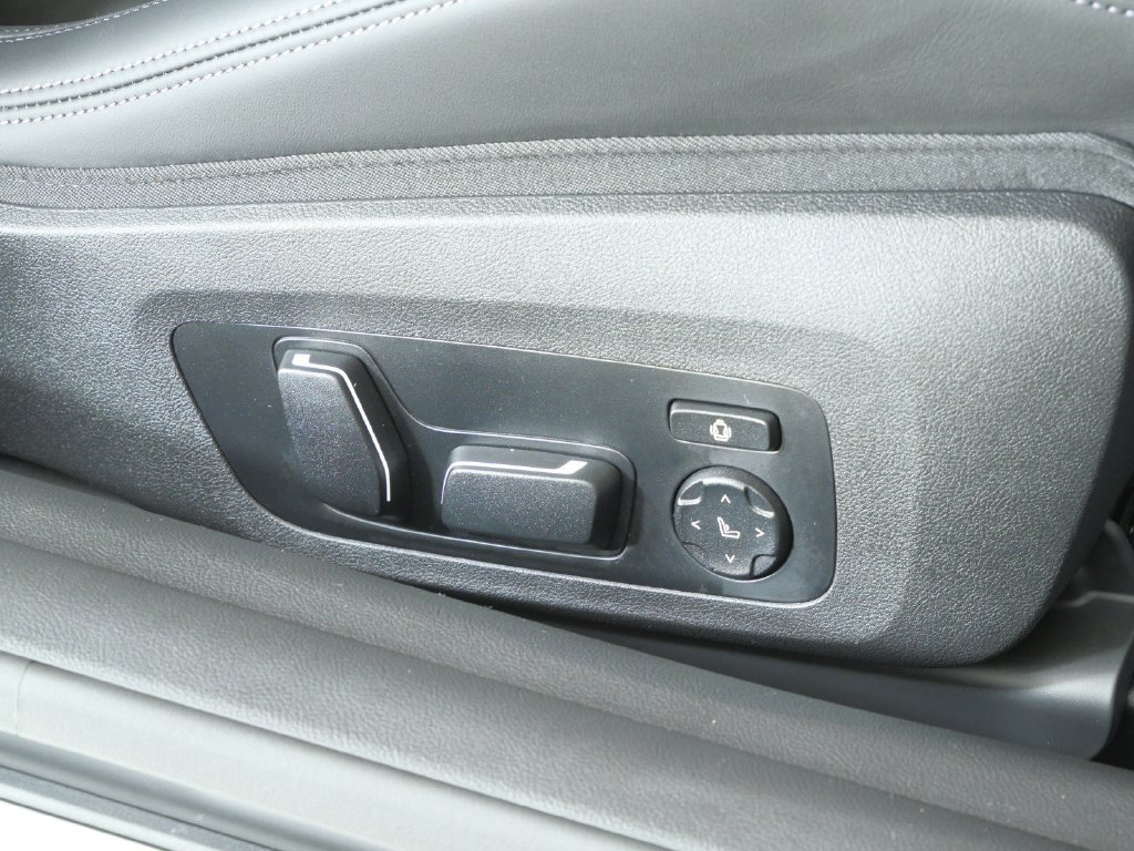 Used 2026 White BMW Base image 21
