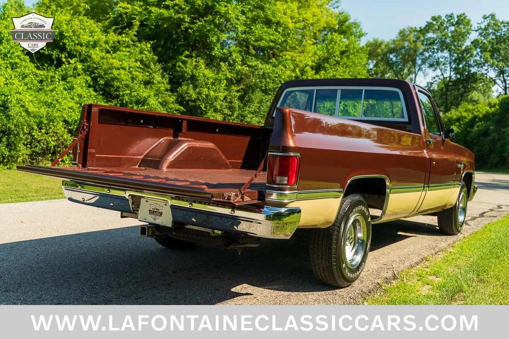 Used 1982 Brown Chevrolet  image 34