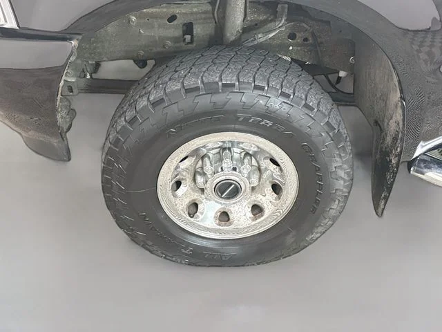 Used 2002 Black Clearcoat Ford XLT image 27