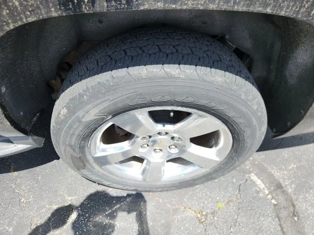 Used 2015 Black Chevrolet LS image 6