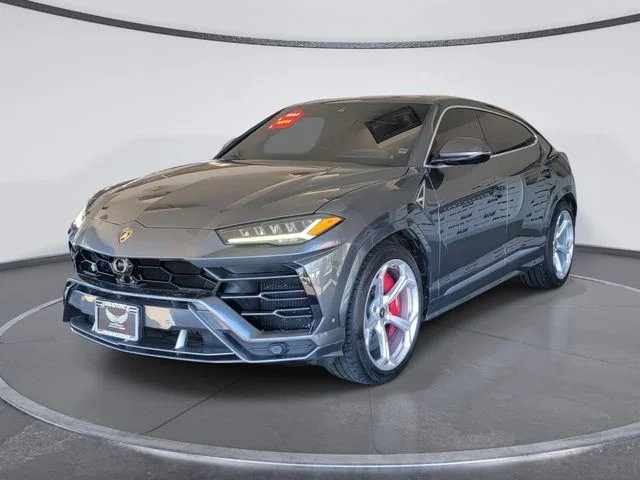Used 2020  Lamborghini Base image 4