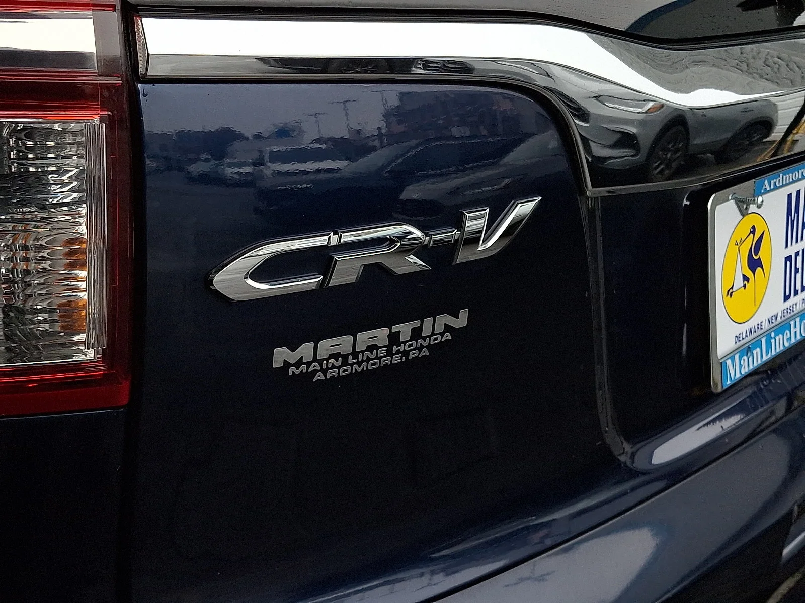 Used 2015 Obsidian Blue Pearl Honda Touring image 8