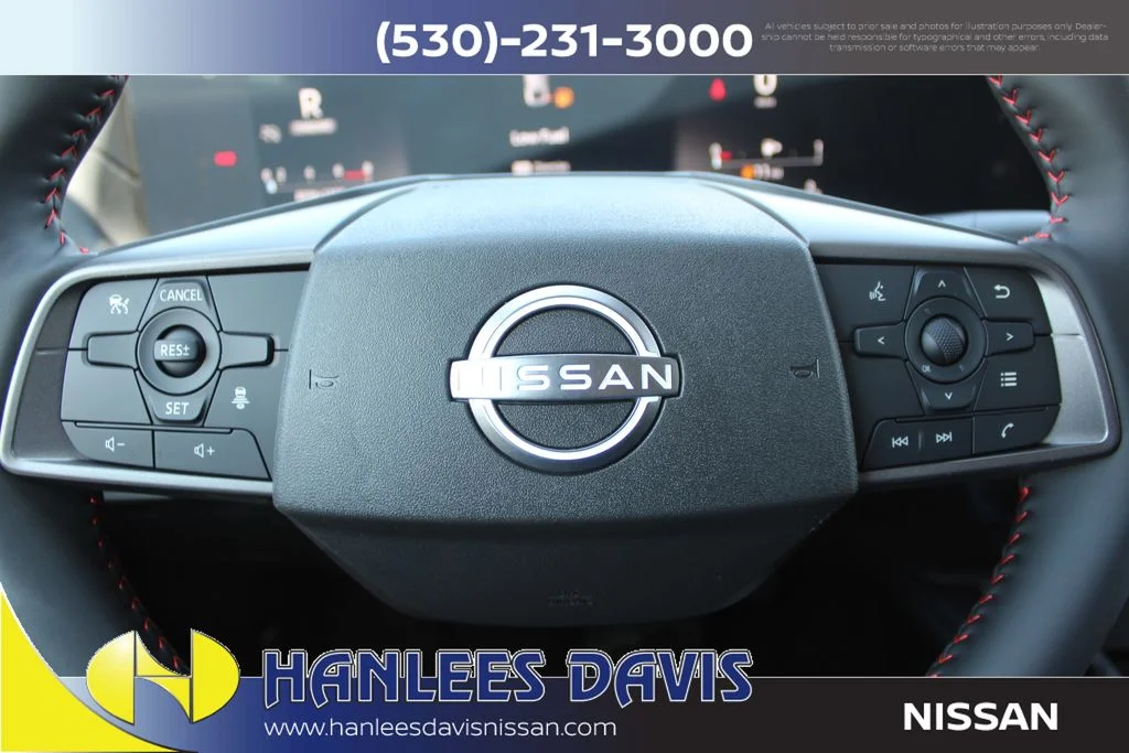 New 2026 Aspen White TriCoat / Super Black Two-tone Nissan SR image 26