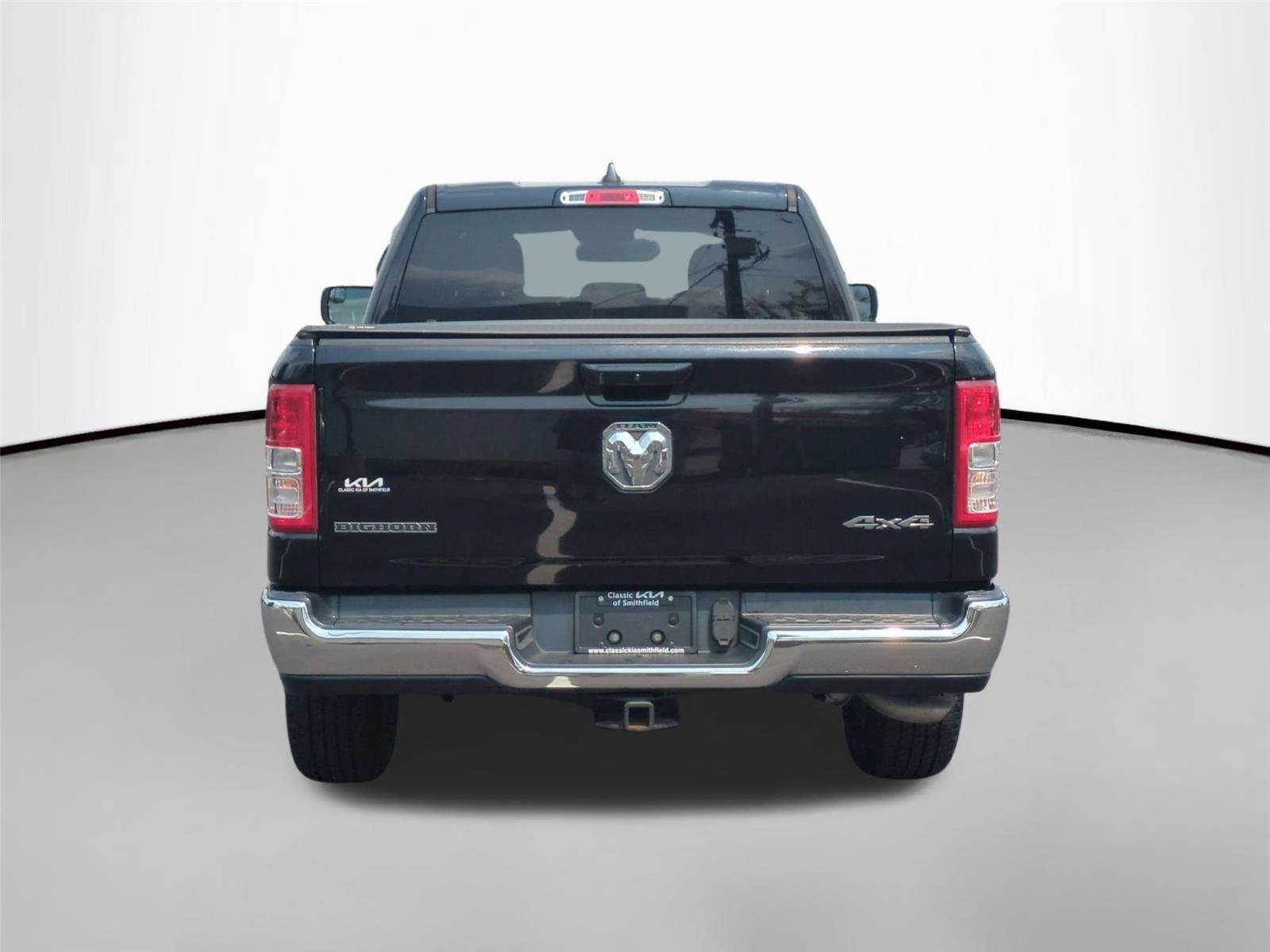 Used 2022 Diamond Black Crystal Pearlcoat Ram Big Horn image 4
