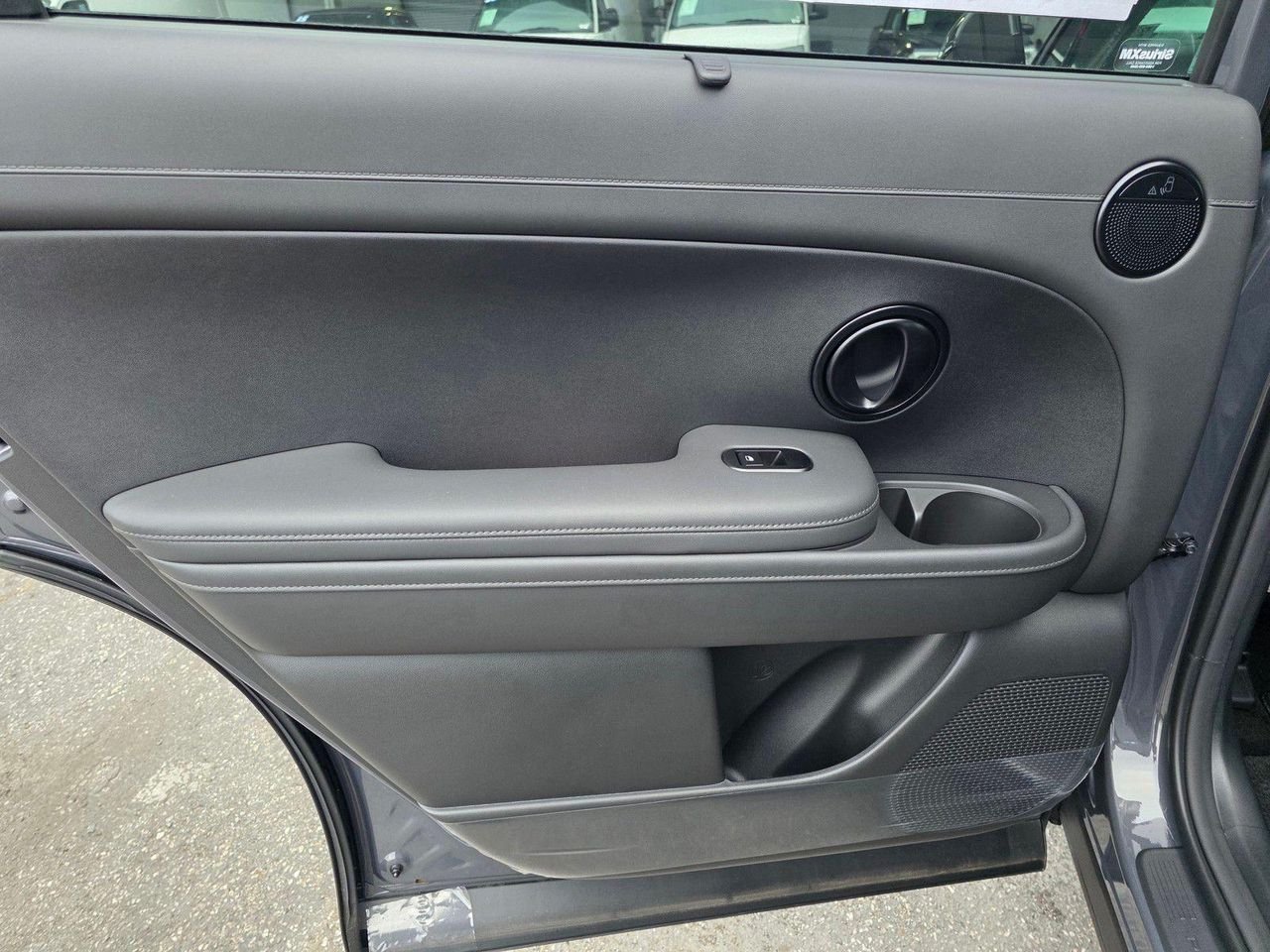 2026 Hyundai Palisade XRT Pro - Photo 13
