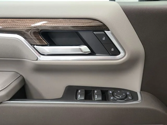 New 2026 White Chevrolet LT image 34