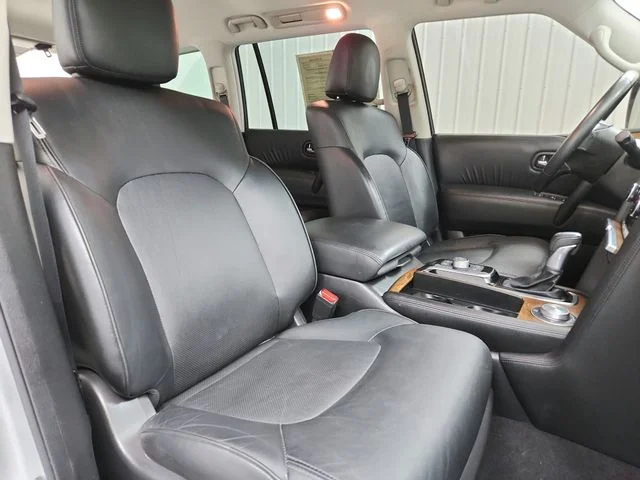 Used 2022 Silver Nissan SL image 48
