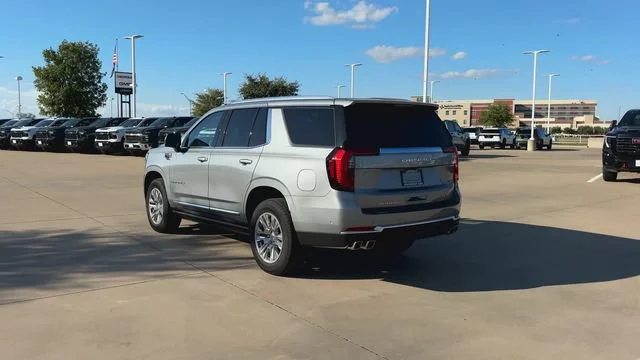 2027 GMC Yukon Denali - Photo 7