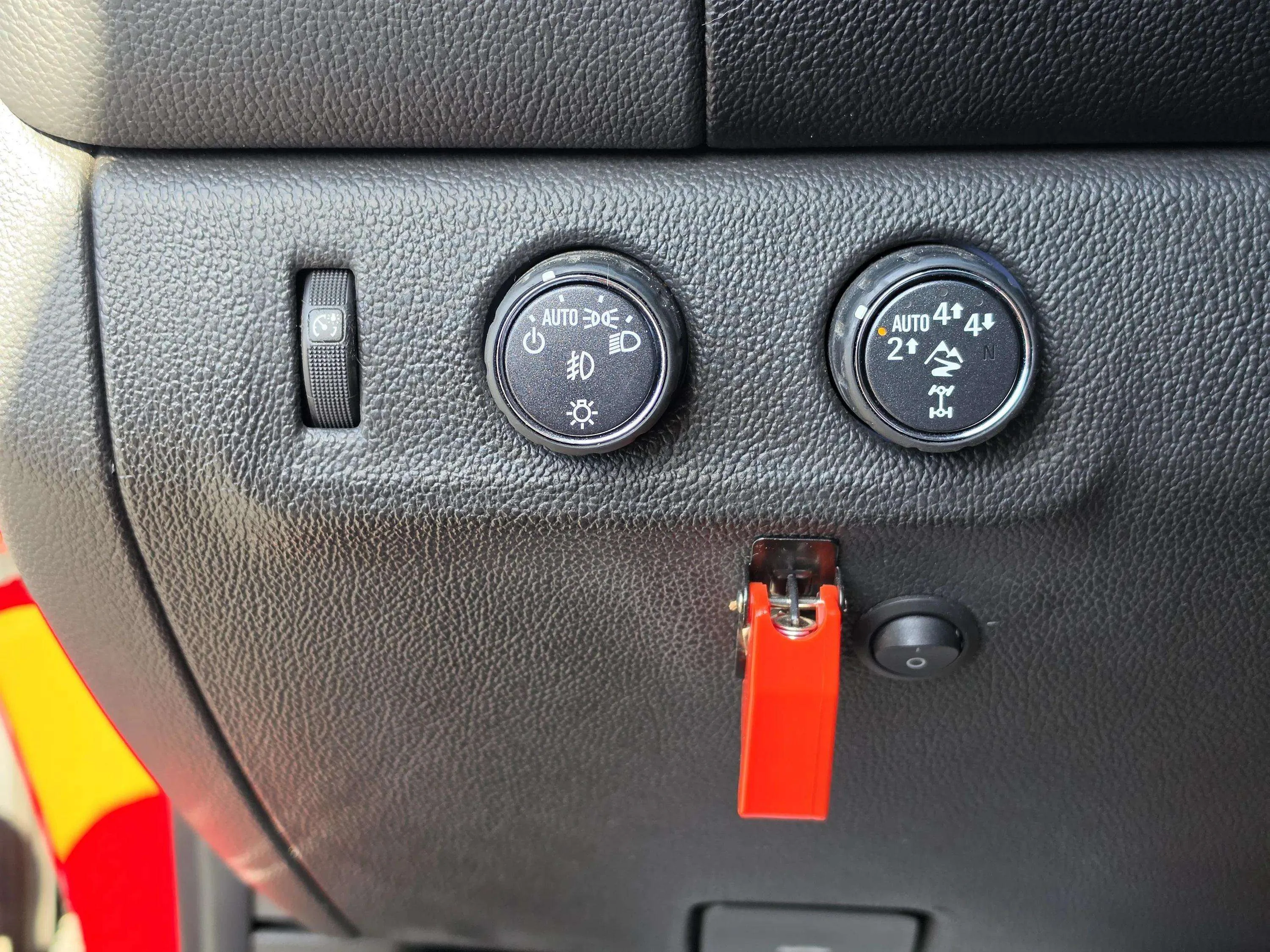 Used 2019 Red Hot Chevrolet 4WD ZR2 image 33
