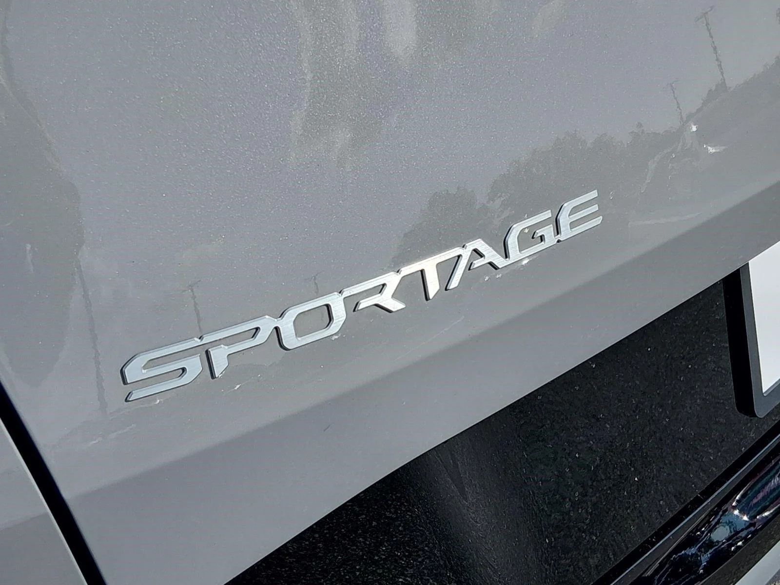 Used 2024 Wolf Gray Kia SX-Prestige image 24