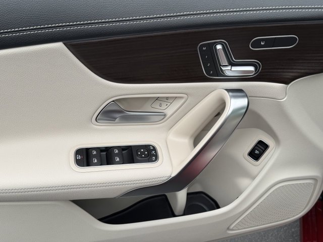 2025 Mercedes-Benz CLA CLA 250 - Photo 8