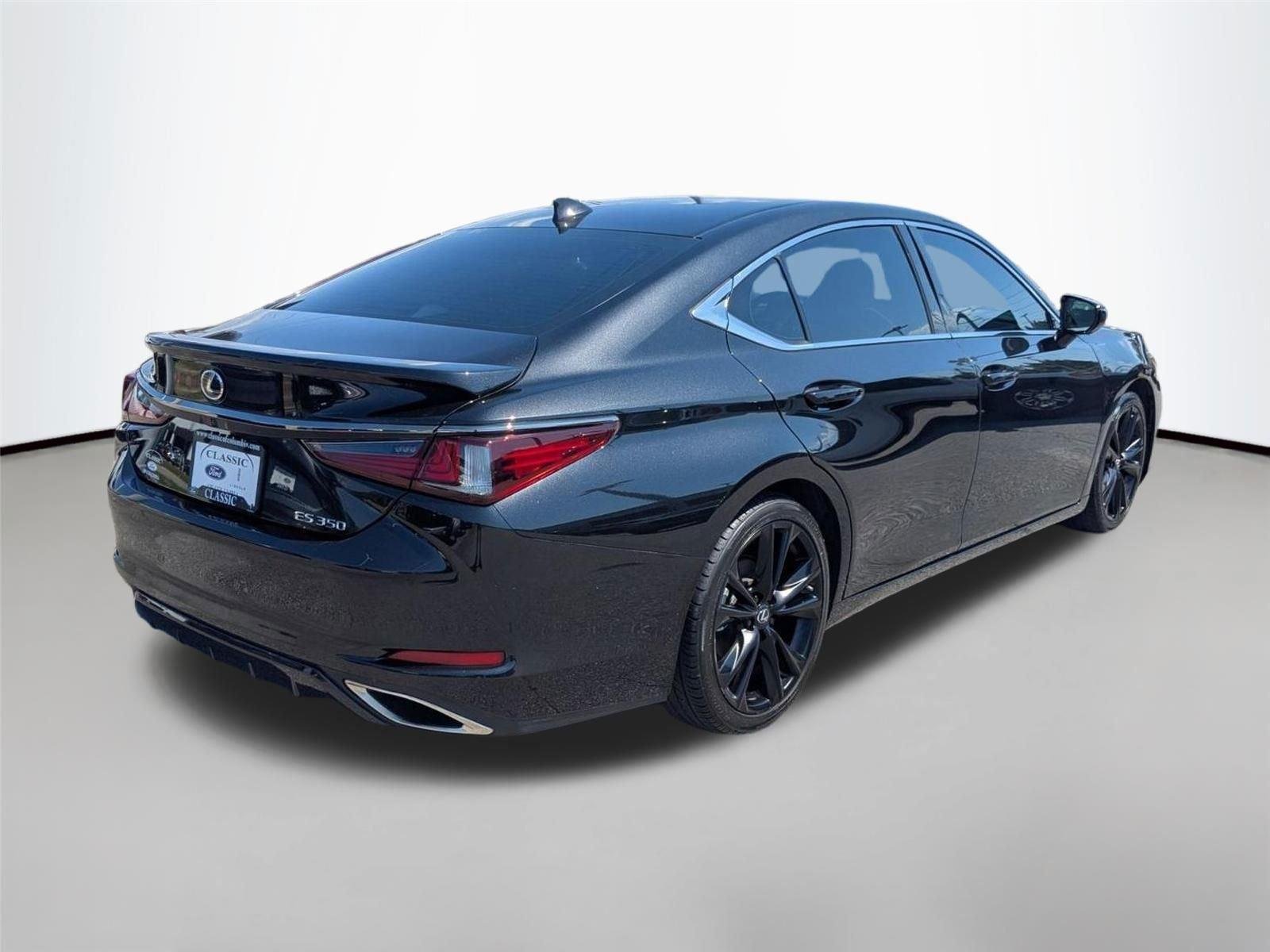 Used 2023  Lexus ES 350 F SPORT Handling image 5