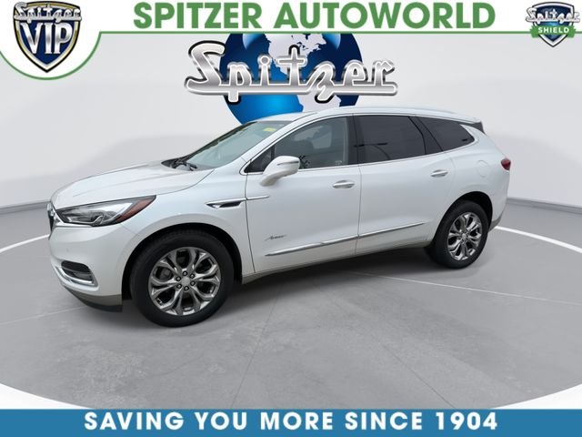 Used 2018 White Buick Avenir image 4