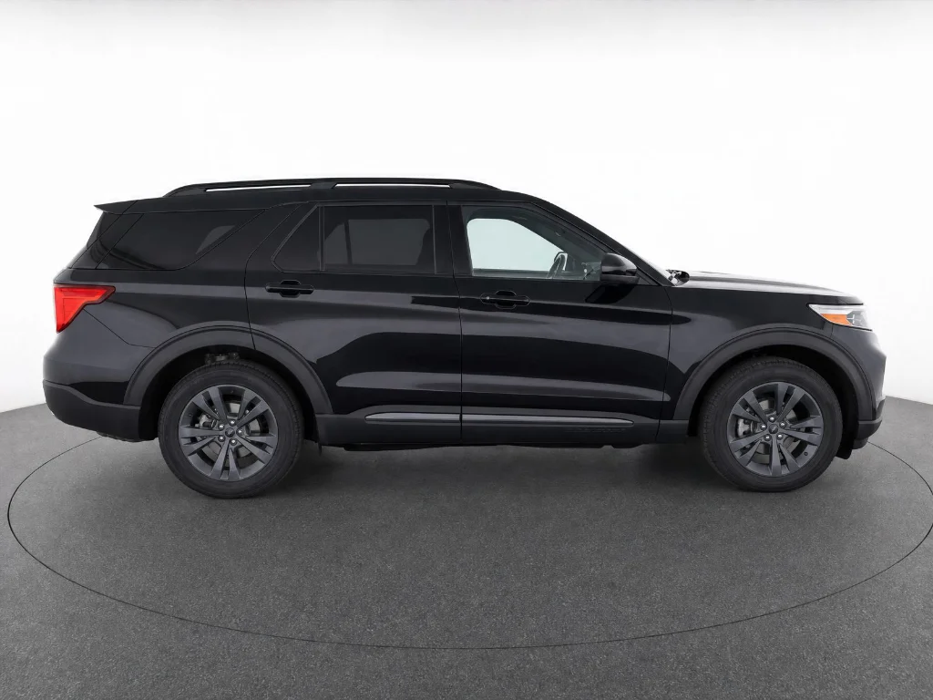 Used 2023 Agate Black Ford XLT image 8