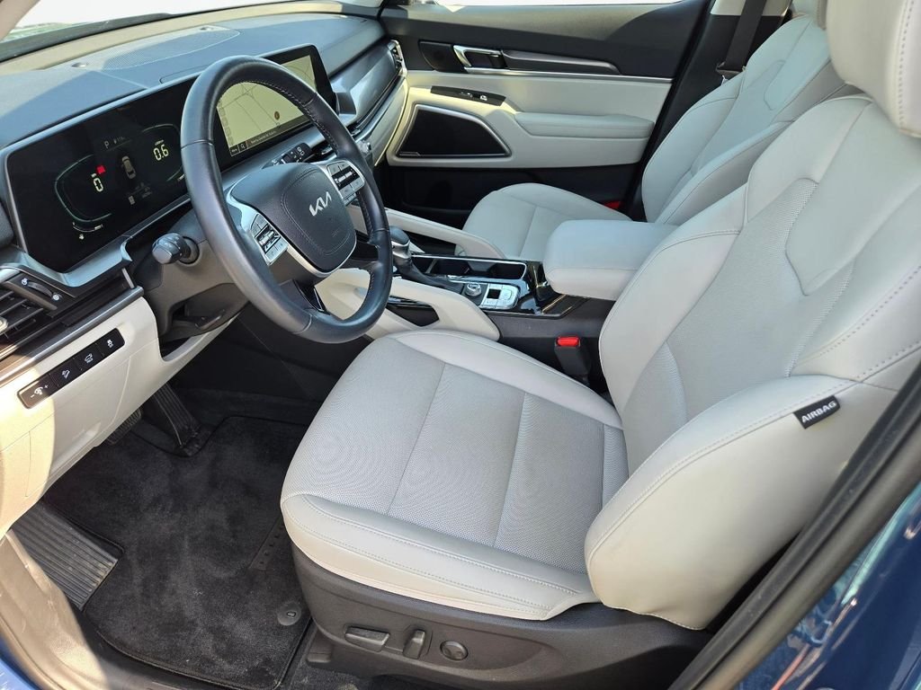 2025 Kia Telluride S - Photo 15