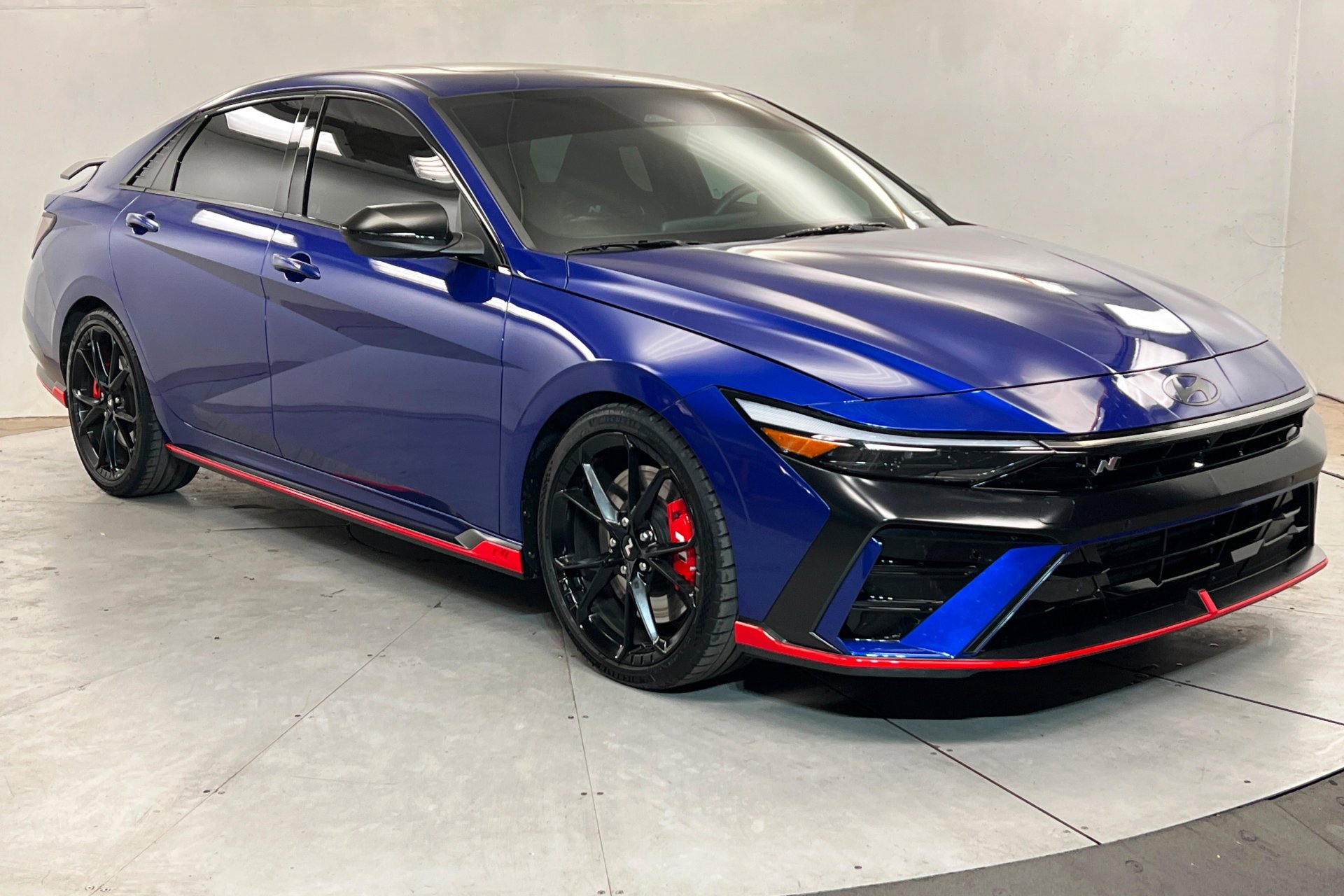 Used 2025 Intense Blue Hyundai Base image 8