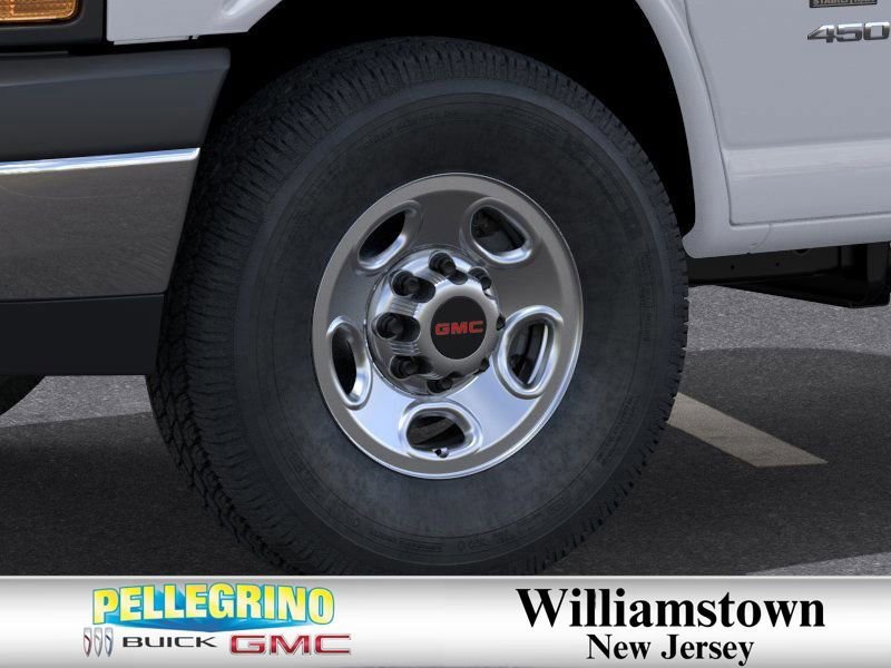 New 2025 Summit White GMC 1WT image 9
