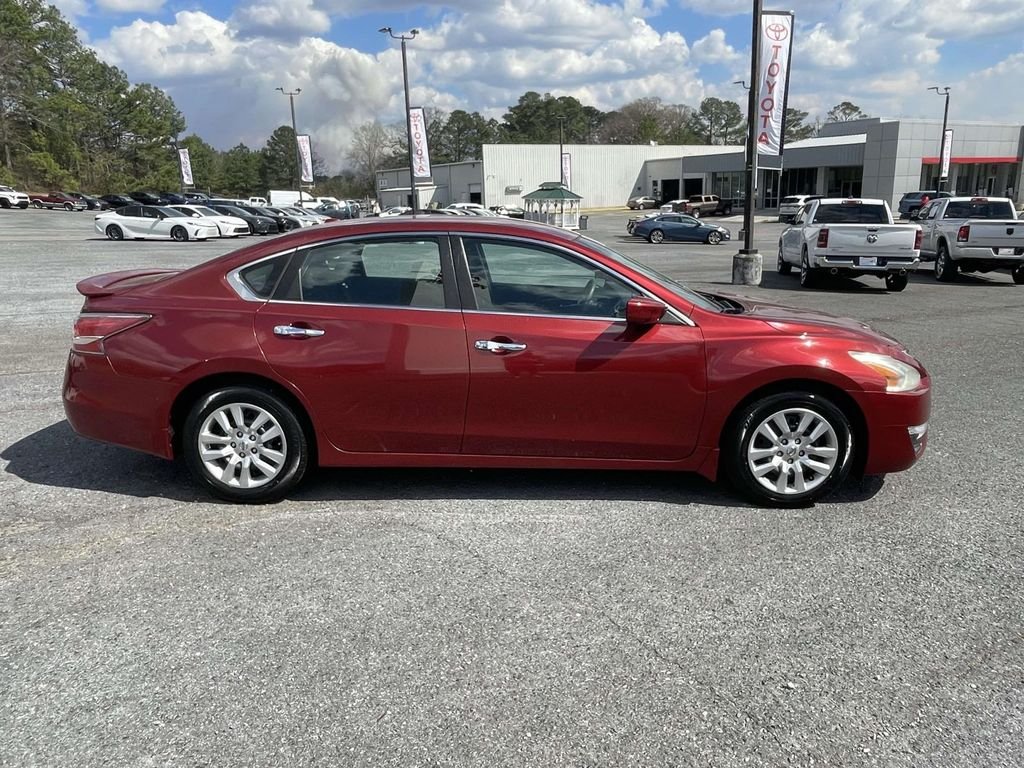 Used 2015 Nissan Altima S with VIN 1N4AL3AP8FN337333 for sale in Sylacauga, AL