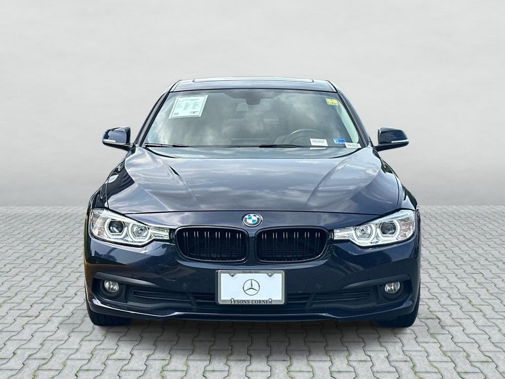 Used 2016 BMW 3 Series 320i with VIN WBA8E5G50GNT94306 for sale in Vienna, VA