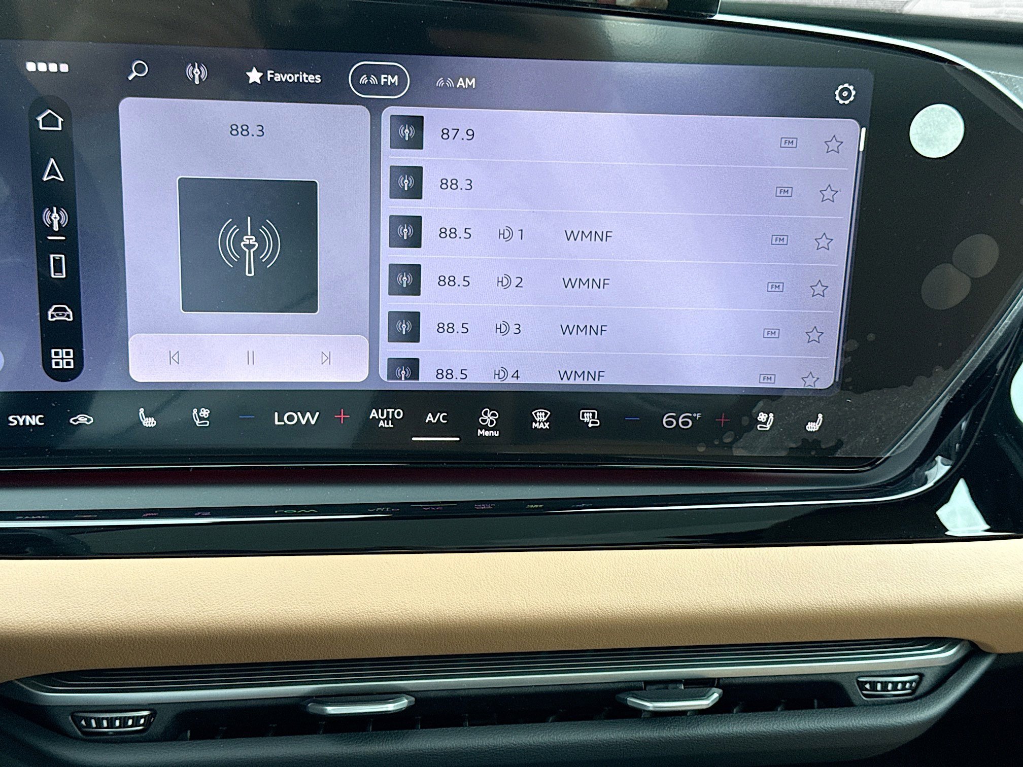New 2026 GLACIER WHT MET Audi Premium Plus image 30