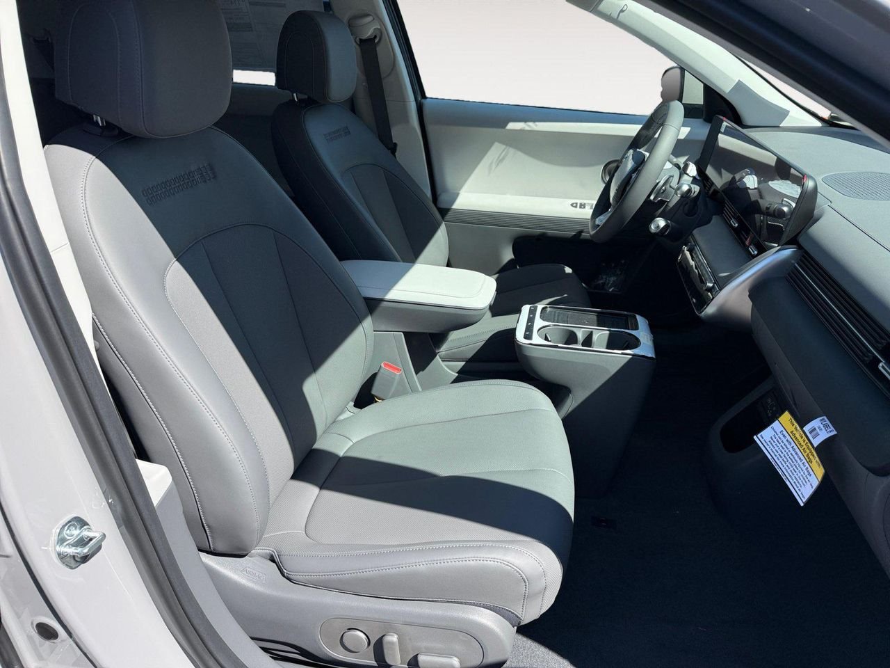 New 2027 Gray Hyundai SEL image 39