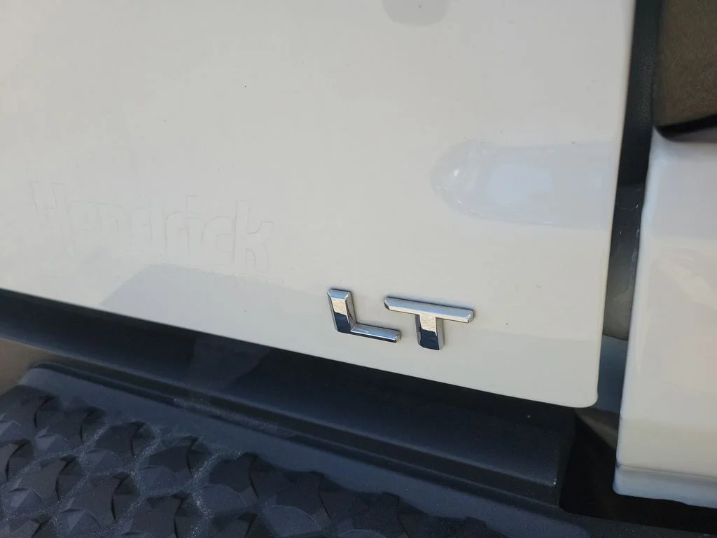Used 2023 White Chevrolet LT image 8