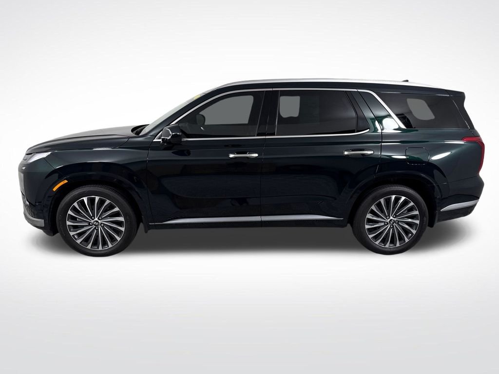 Certified Used 2025 Green Hyundai Calligraphy image 8