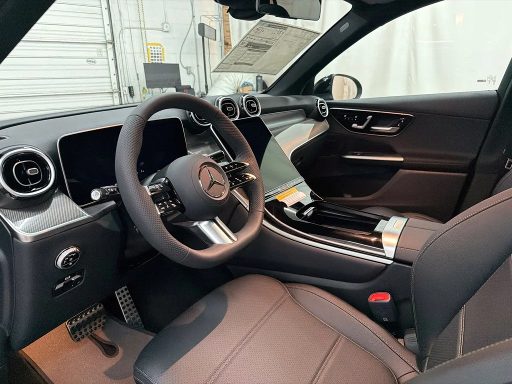 New 2027 Black Mercedes-Benz GLC 300 image 14