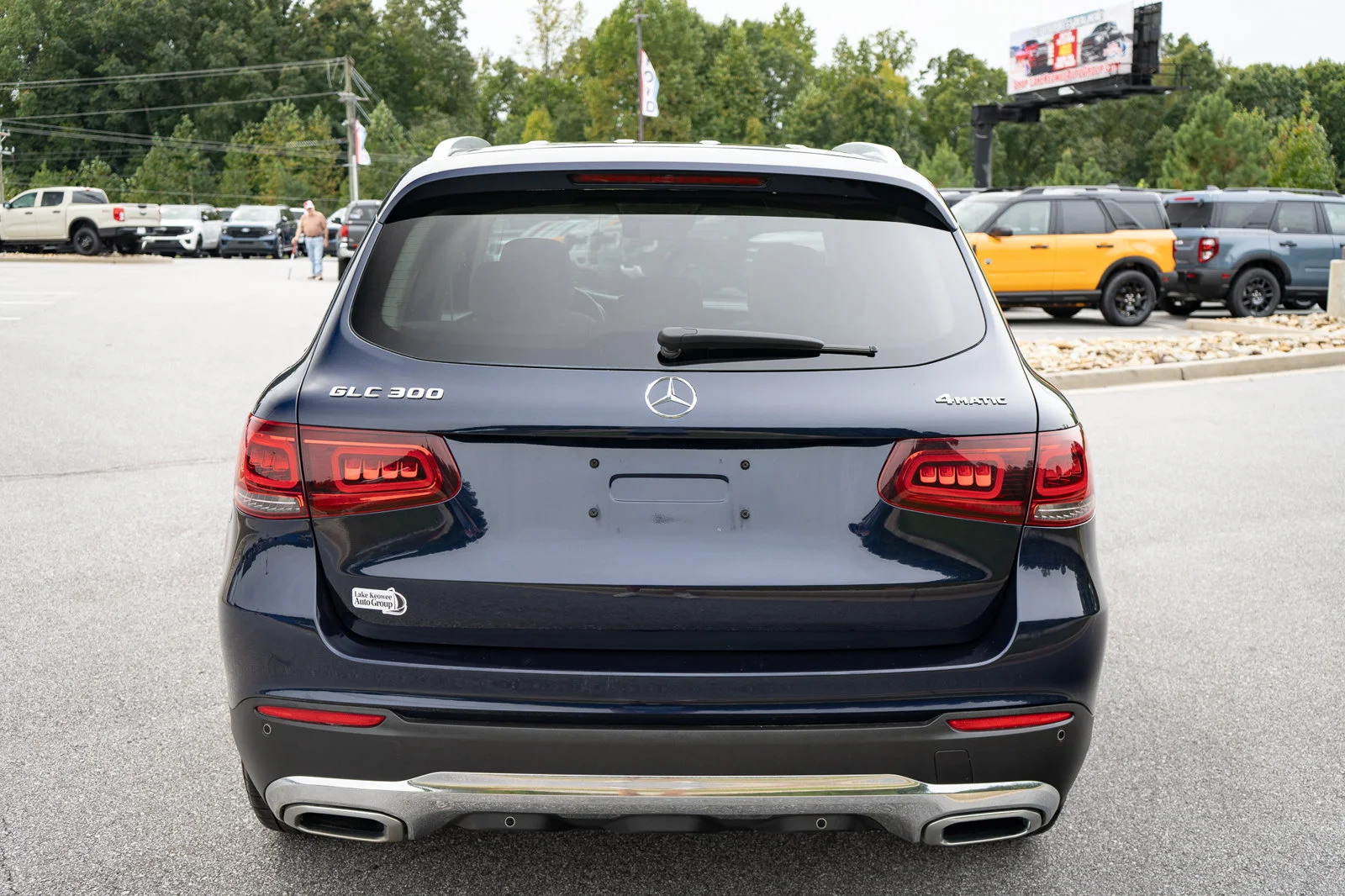 Used 2021  Mercedes-Benz GLC 300 image 8