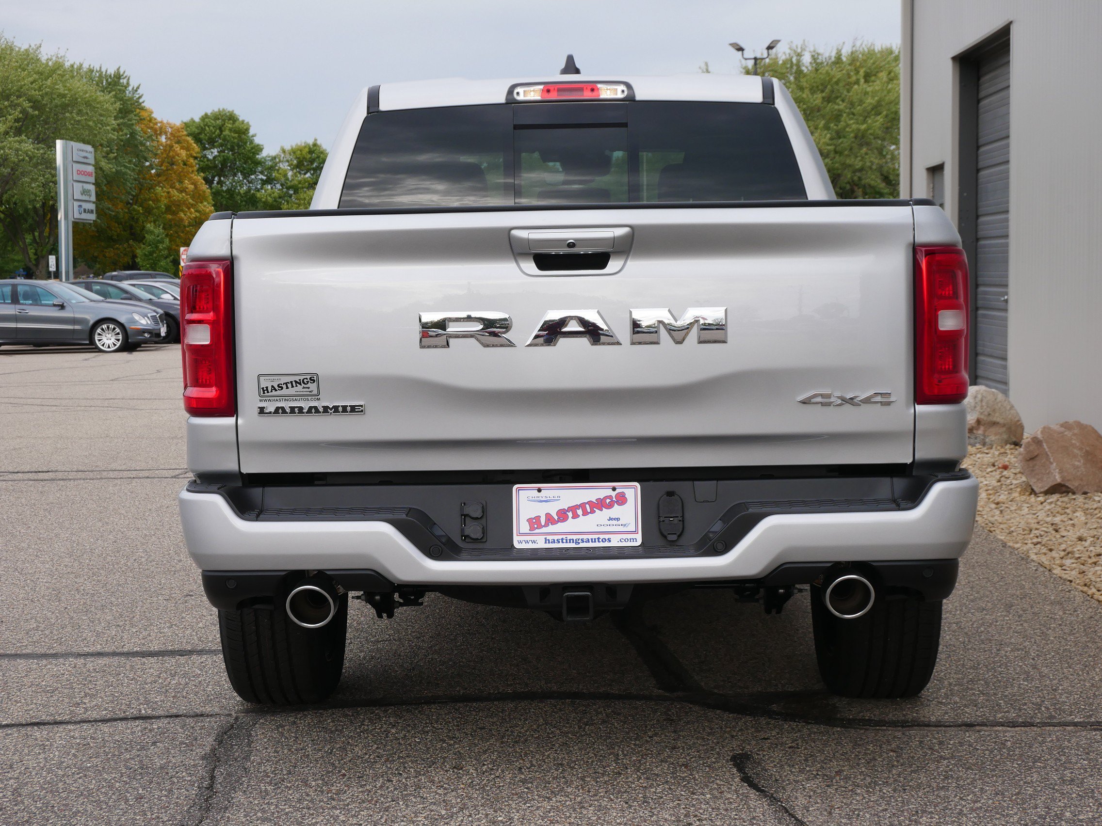New 2027 Silver Zynith Exterior Paint RAM Laramie image 4