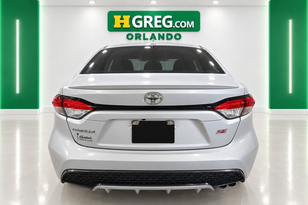 Used 2020 Classic Silver Metallic Toyota SE image 6