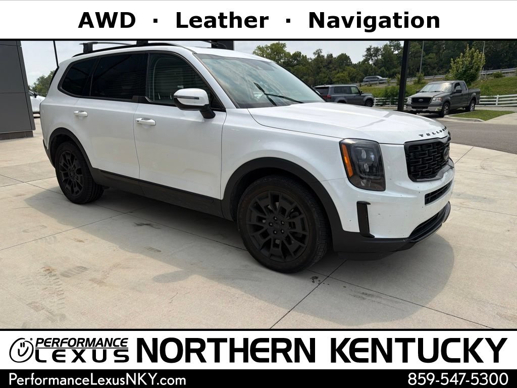 Used 2021 Snow White Pearl Kia EX image 1