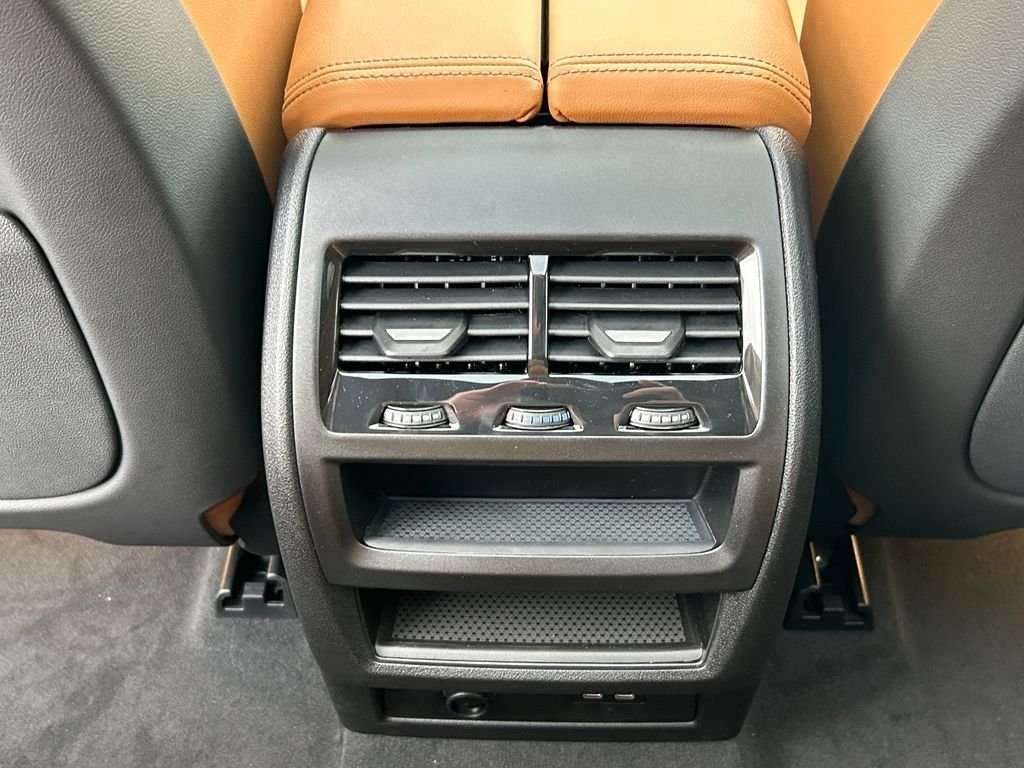 2026 BMW X5 40i - Photo 33