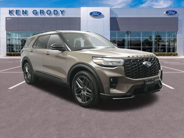 2026 Ford Explorer ST-Line