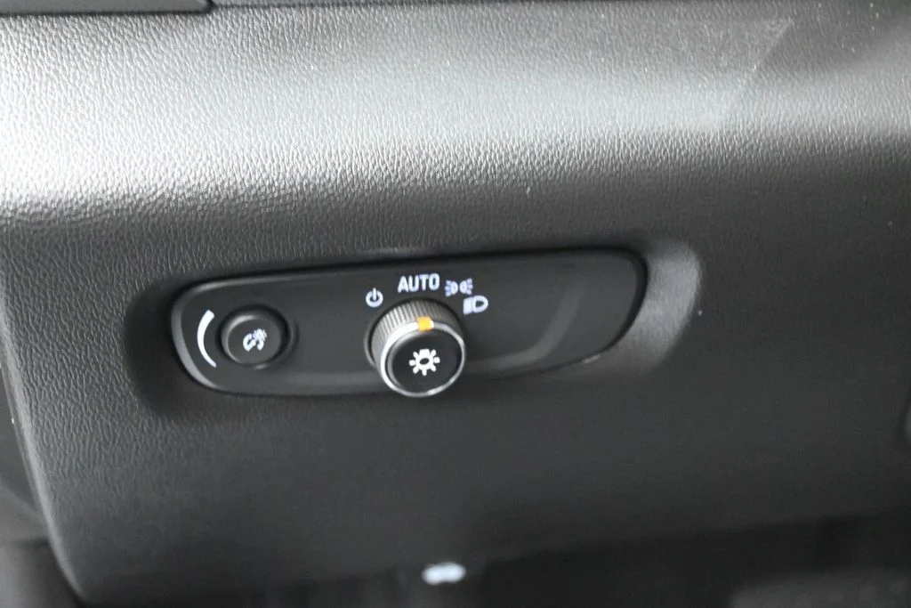 Used 2023 Sterling Gray Metallic Chevrolet LT image 15