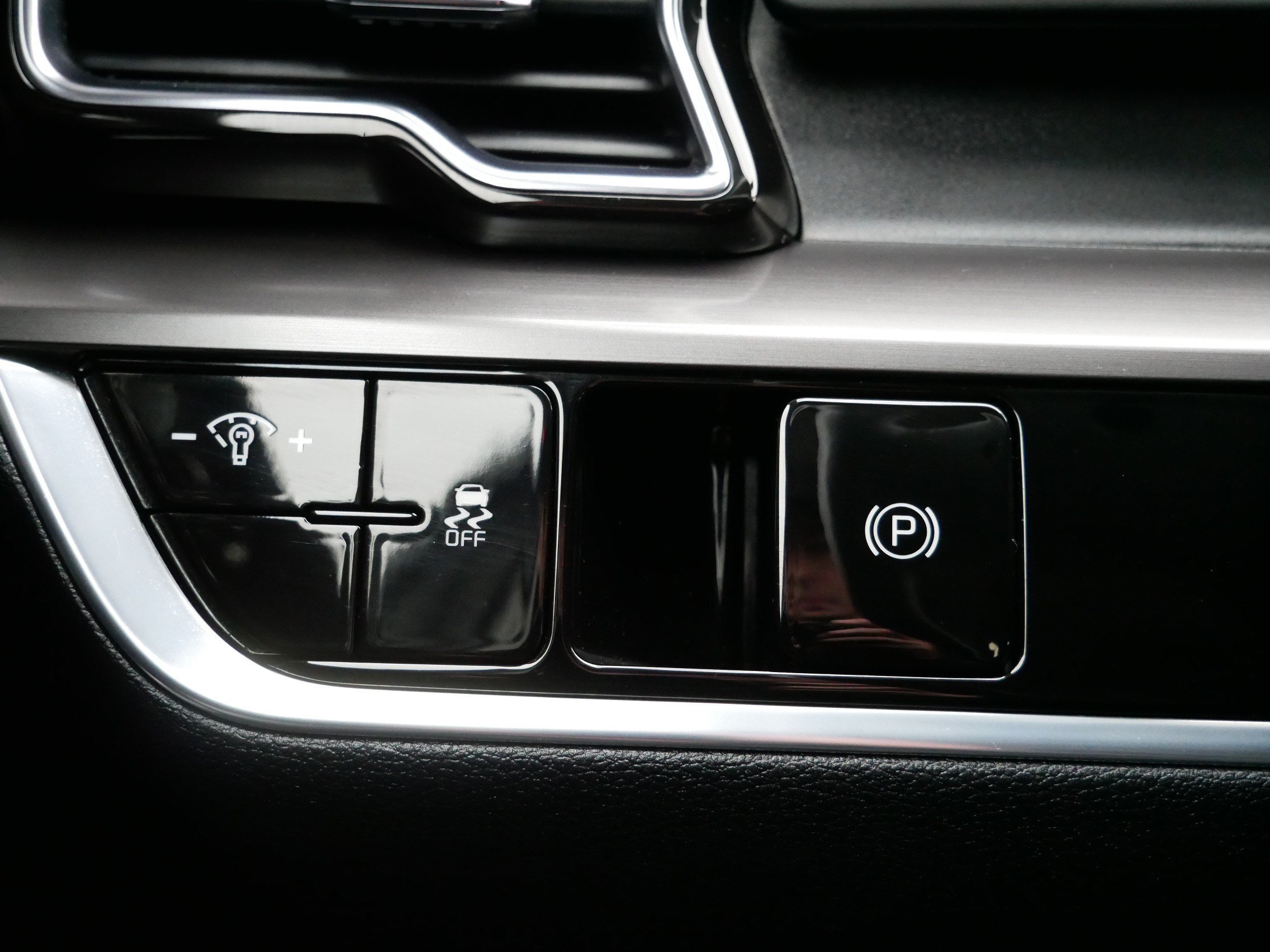 2023 Kia Sportage EX - Photo 27
