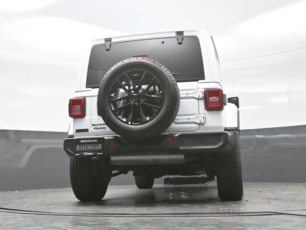 Used 2025 White Jeep Sahara 4xe image 27