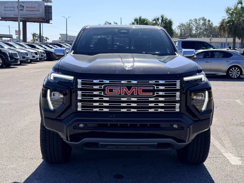 Used 2024 Black GMC Denali image 9