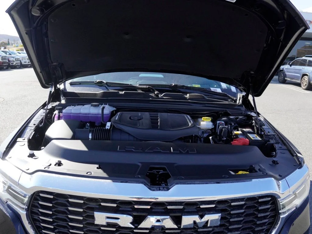 New 2026 Diamond Black Crystal Pearl-Coat Exterior Paint RAM Tungsten image 28