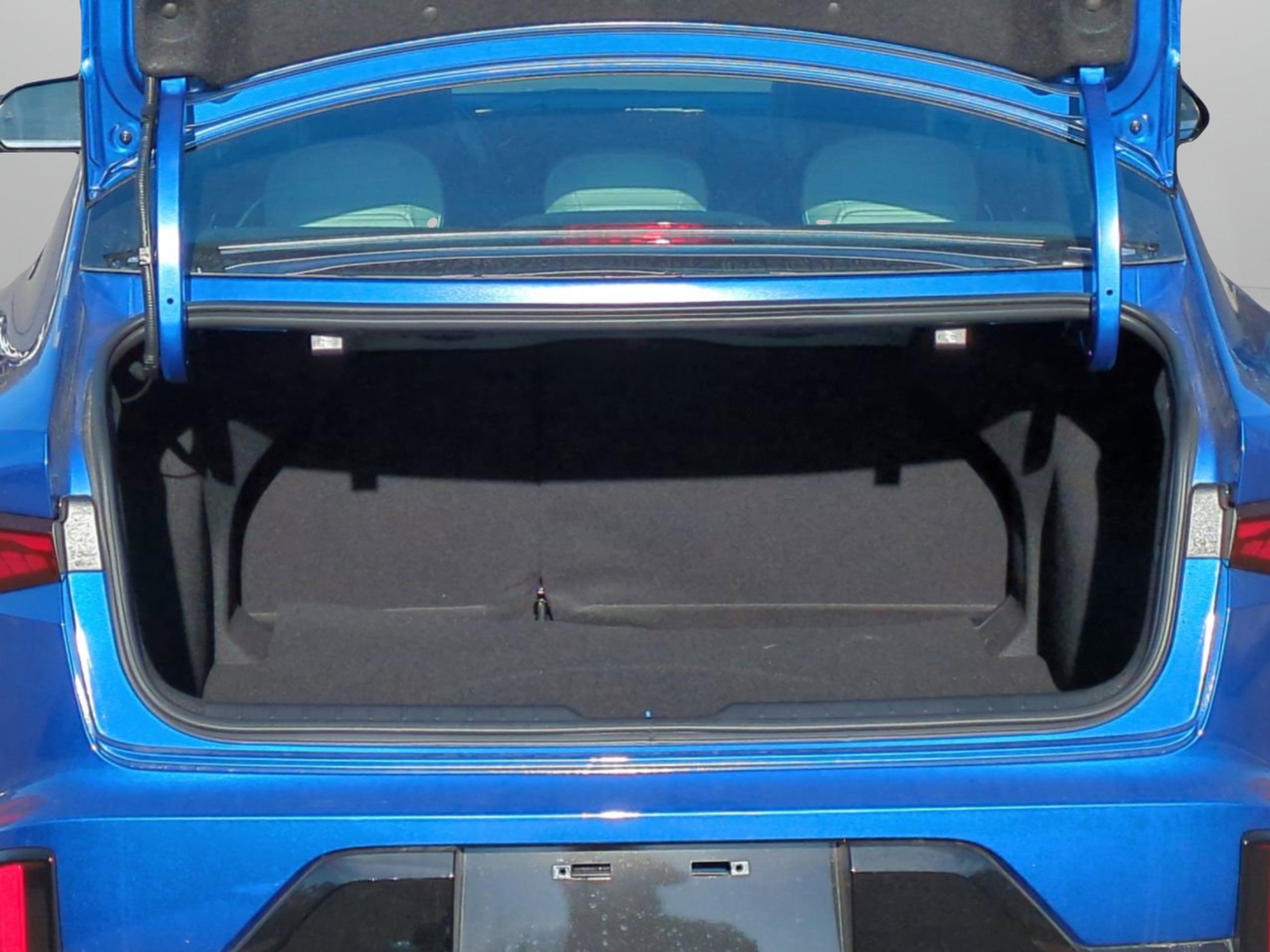 New 2026 Wave Blue Kia GT-Line image 29