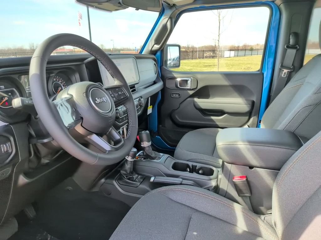 2026 Jeep Wrangler 2-Door Willys - Photo 19
