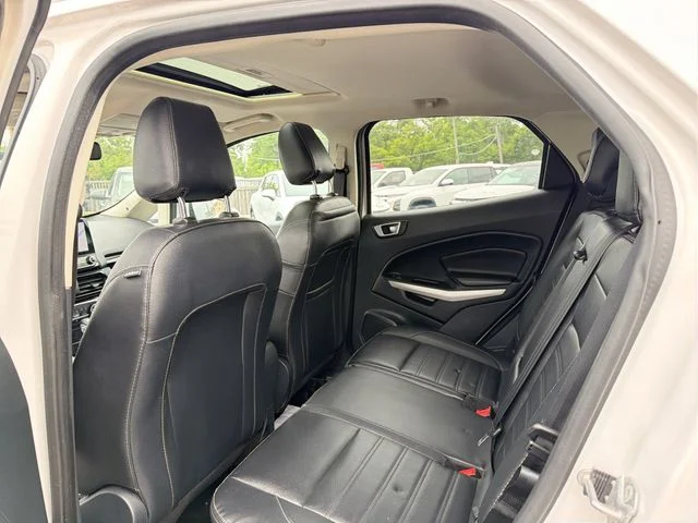 Used 2021 White Ford Titanium image 22