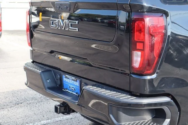 Used 2022 Black GMC Elevation image 8