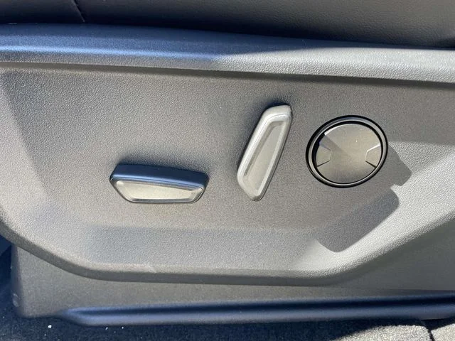 New 2026 Agate Black Metallic Ford Tremor® image 11
