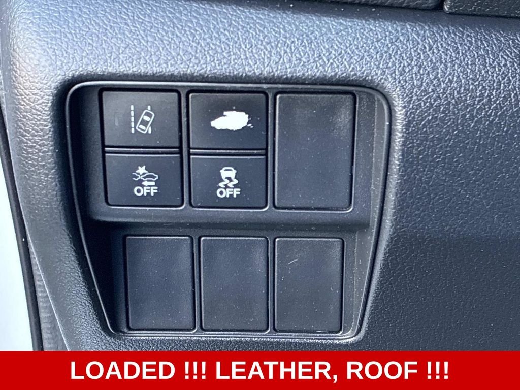 Used 2020 Black Honda EX-L image 25